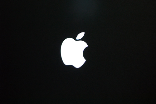 SNB+雷電接口 探索蘋果2011款MacBook Pro的數(shù)碼創(chuàng)新